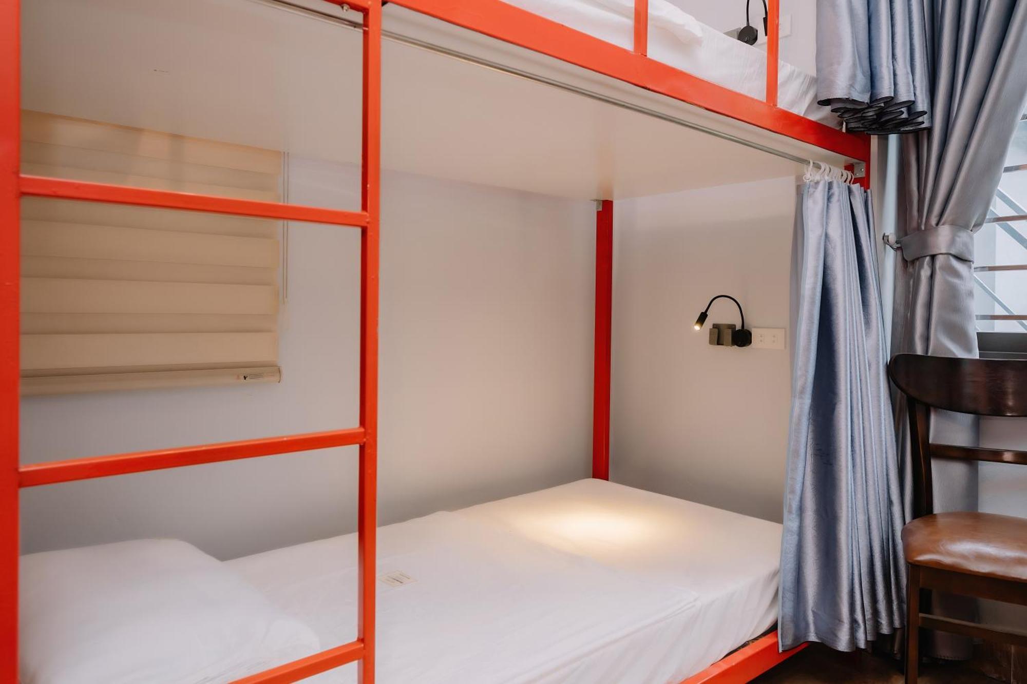Napoli Hostel Chan Chau Екстер'єр фото
