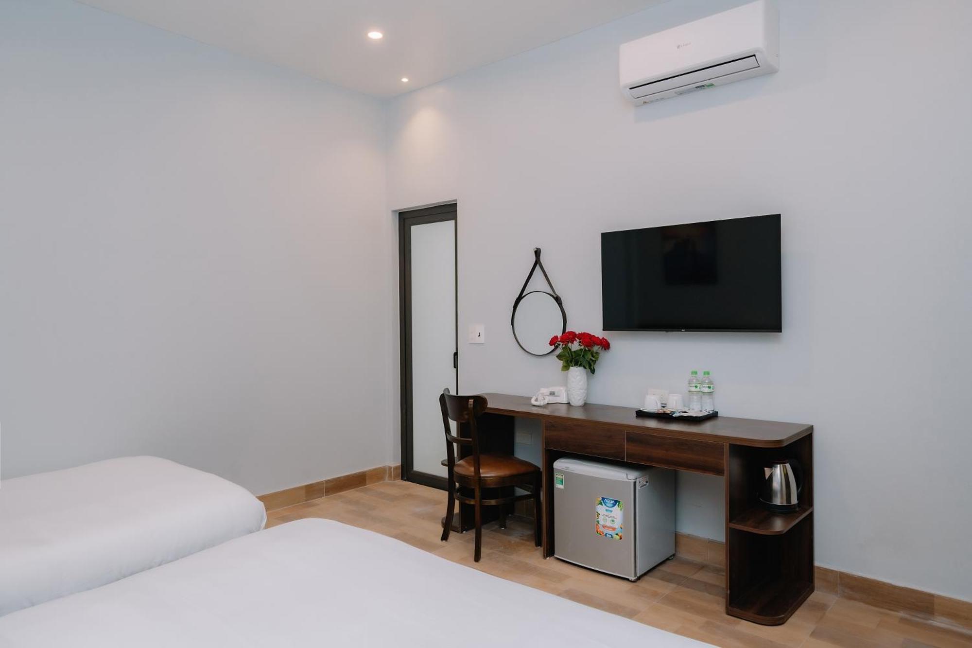 Napoli Hostel Chan Chau Екстер'єр фото