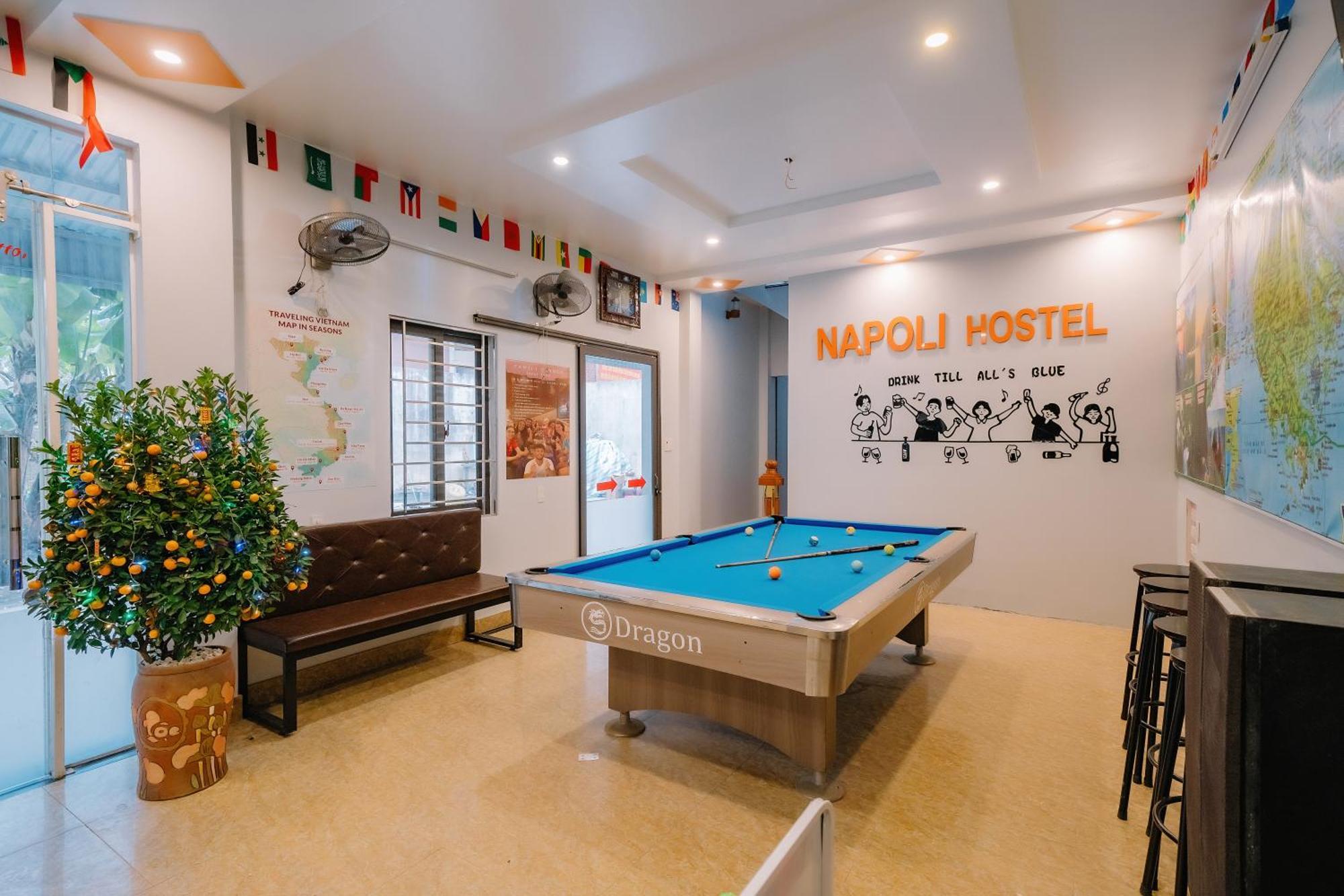 Napoli Hostel Chan Chau Екстер'єр фото